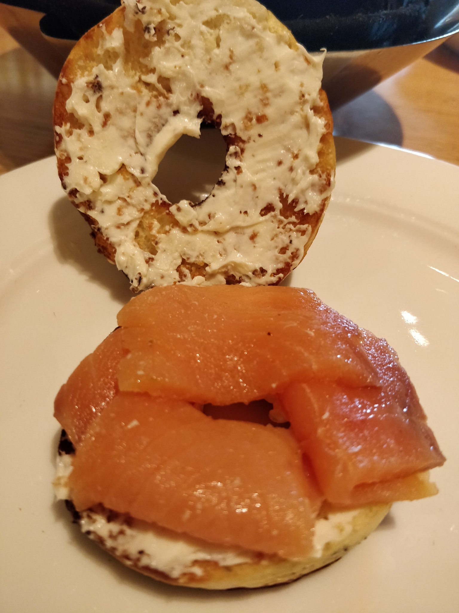 smoked salmon bagel